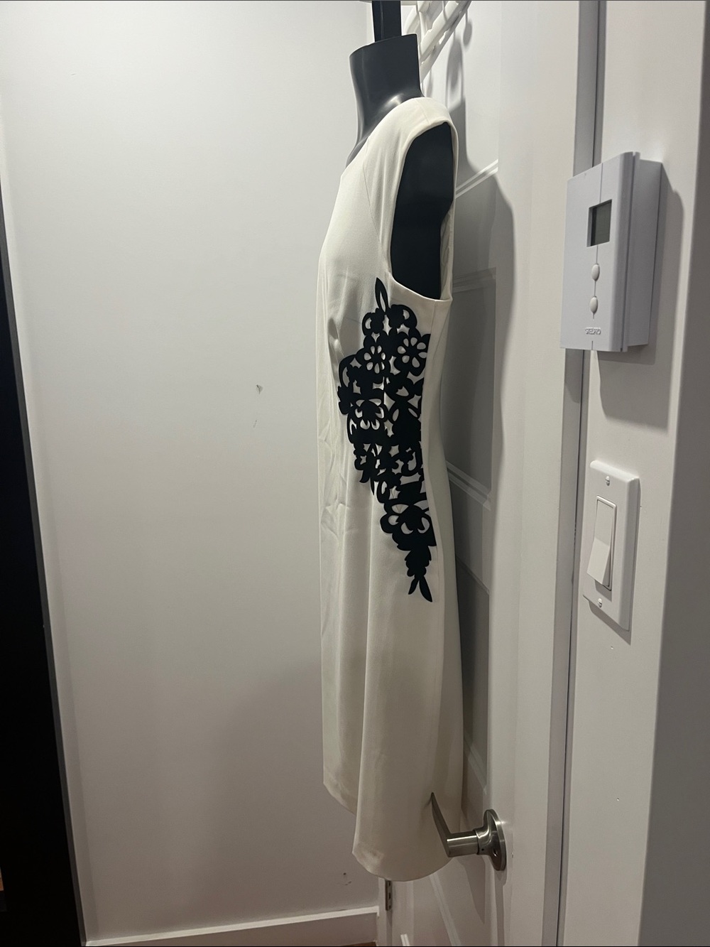 julia jordan White Mini Dress with Black Lace Side Accents - Picture 3 of 5